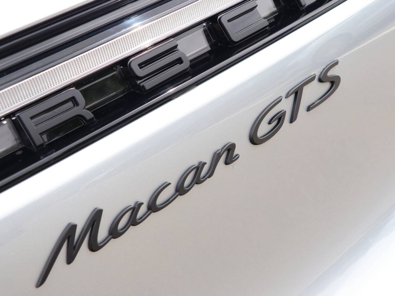 Macan (54) image 11