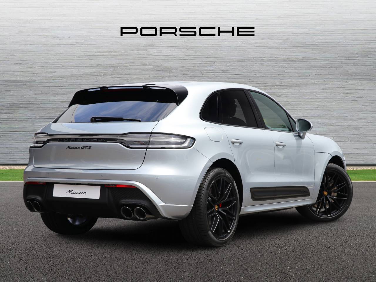 Macan (54) image 03