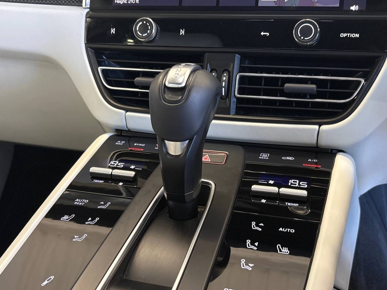 Macan GTS PDK (16) image 30