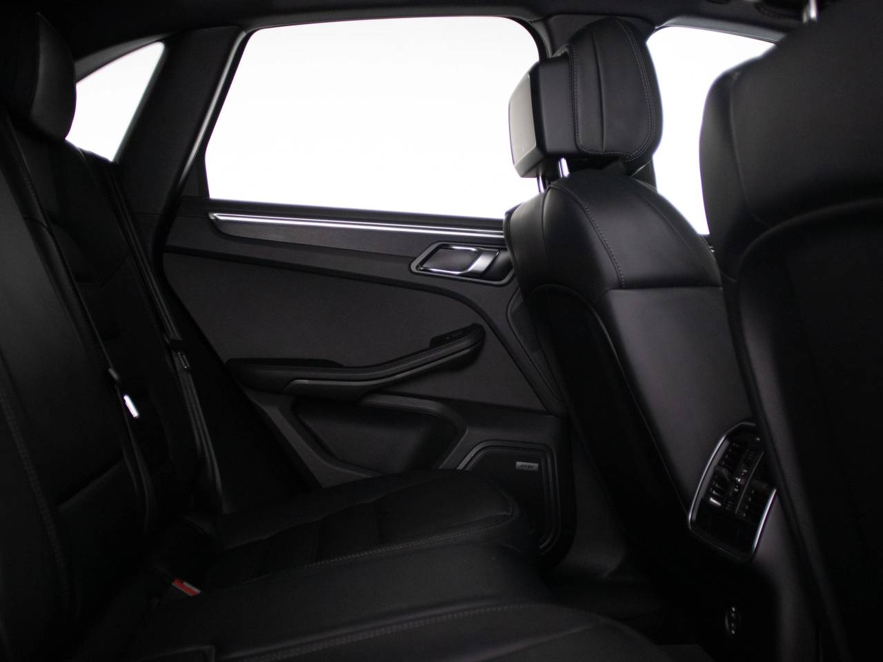 Macan GTS PDK (23) image 32