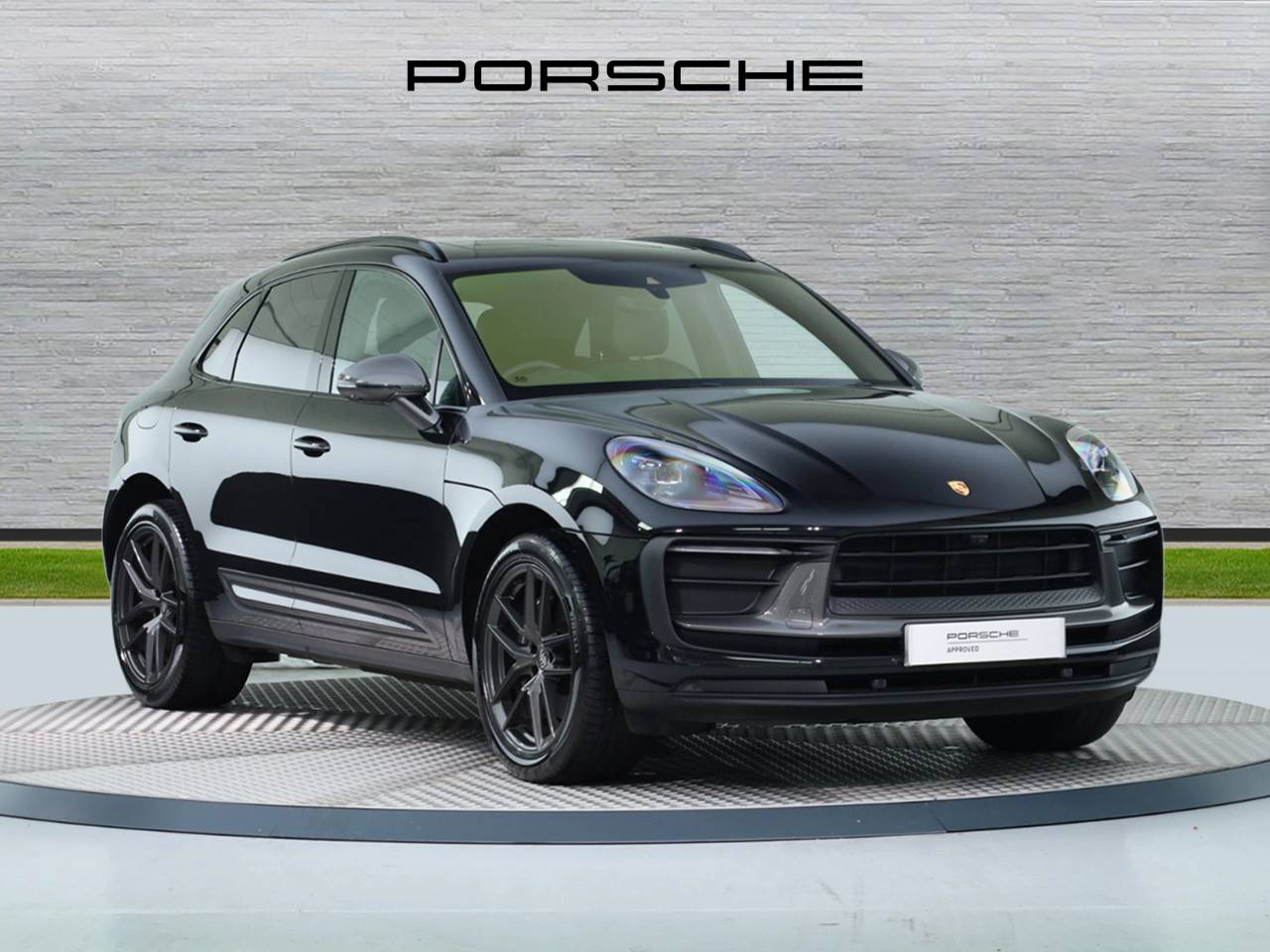 Macan T PDK