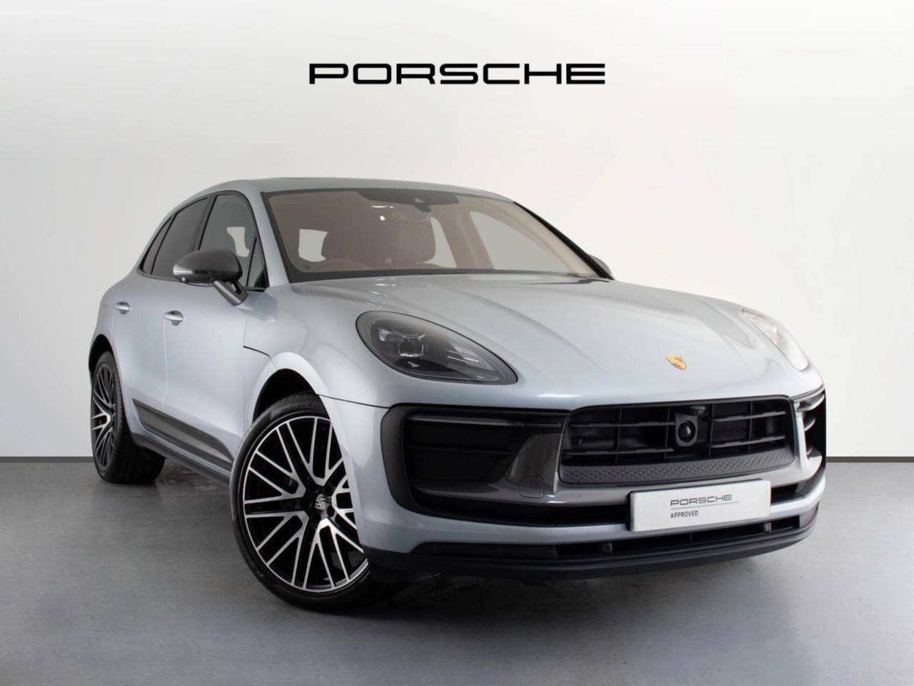 Macan T PDK