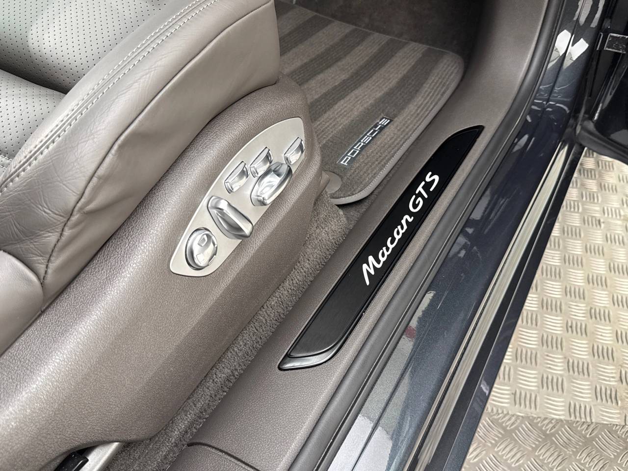 Macan GTS PDK (110) image 36
