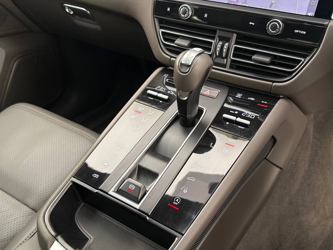 Macan GTS PDK (110) image 30