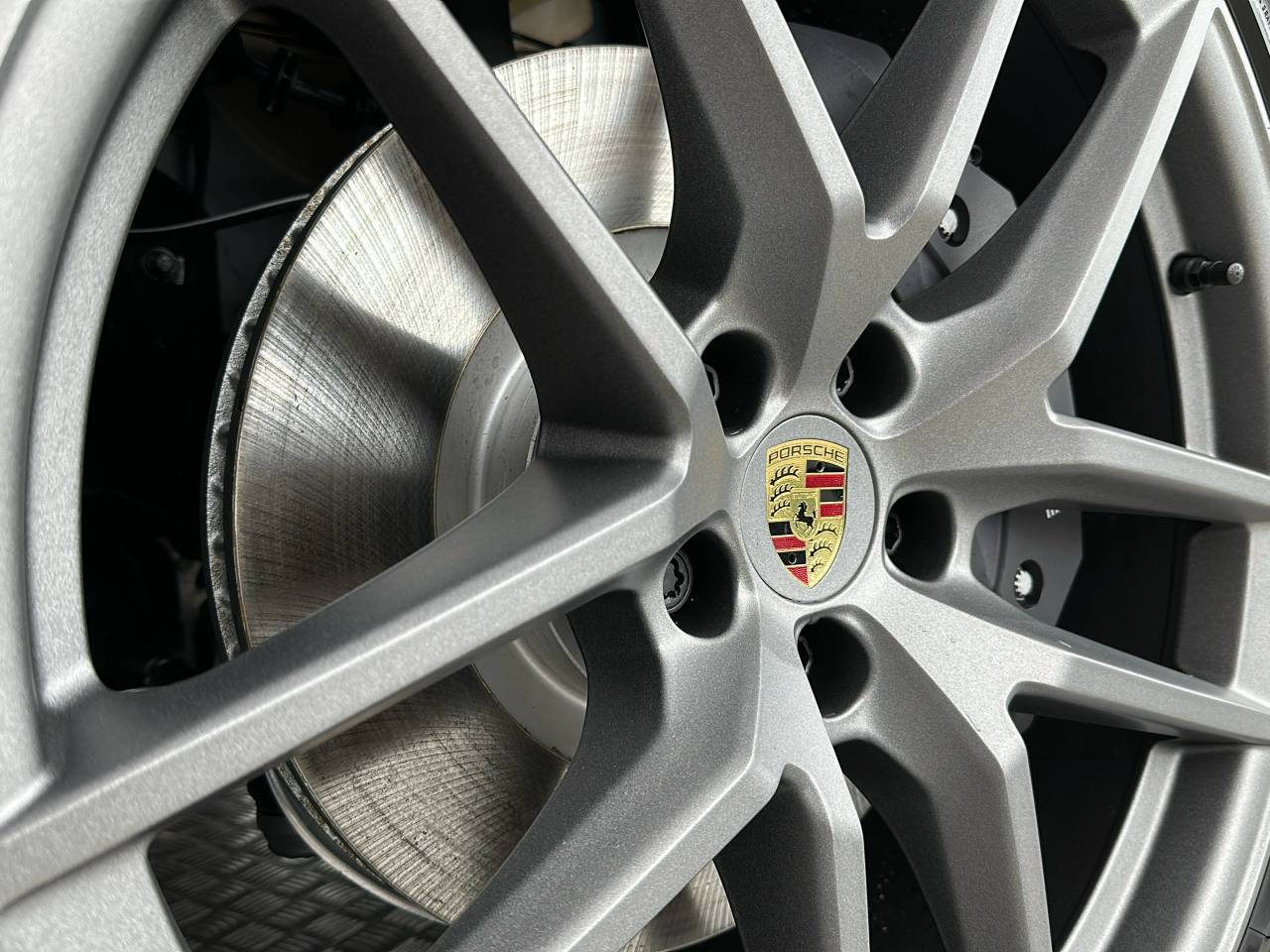 Macan (54) image 41