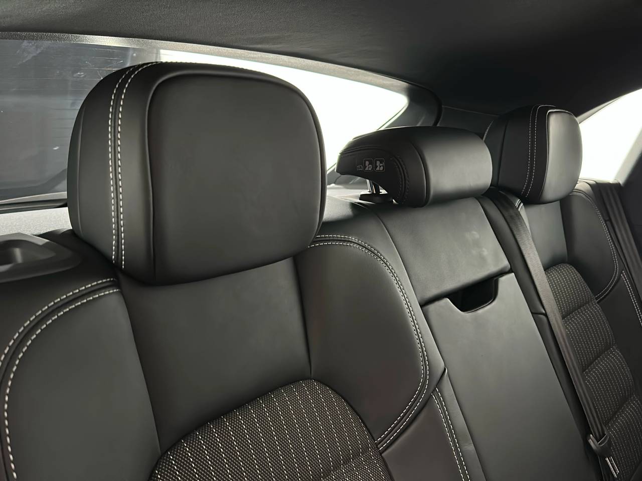 Macan (54) image 13