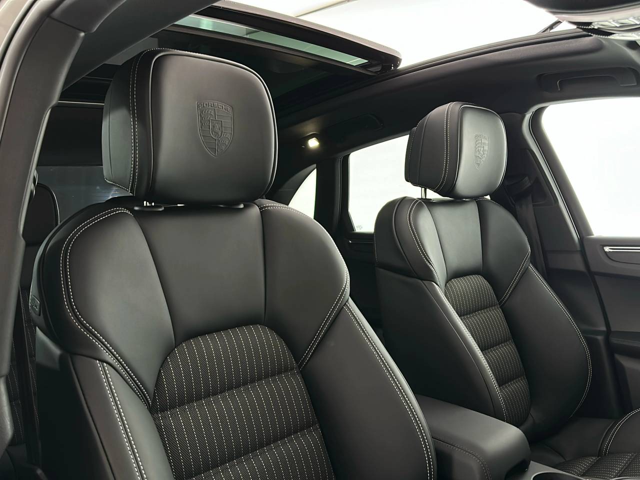 Macan (54) image 24