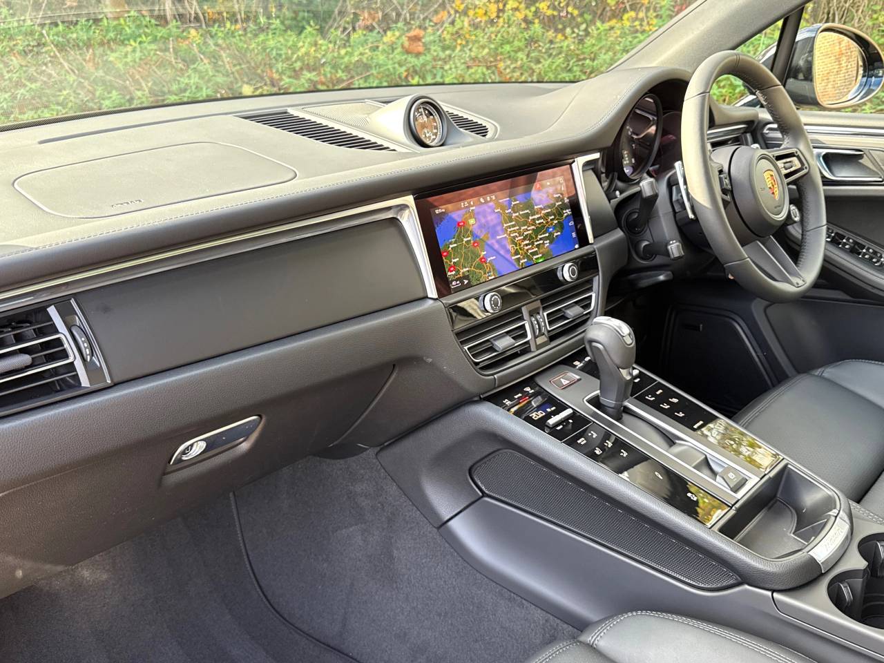 Macan (66) image 18