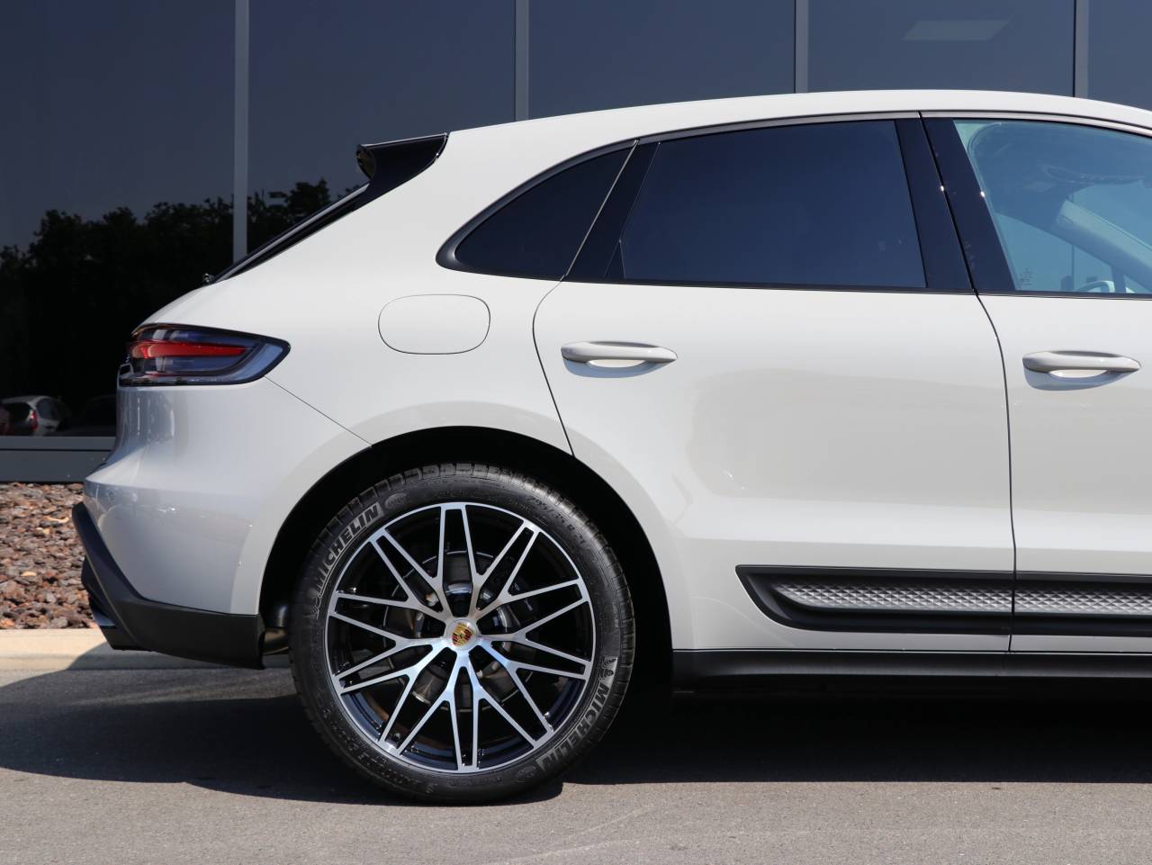 Macan (53) image 13