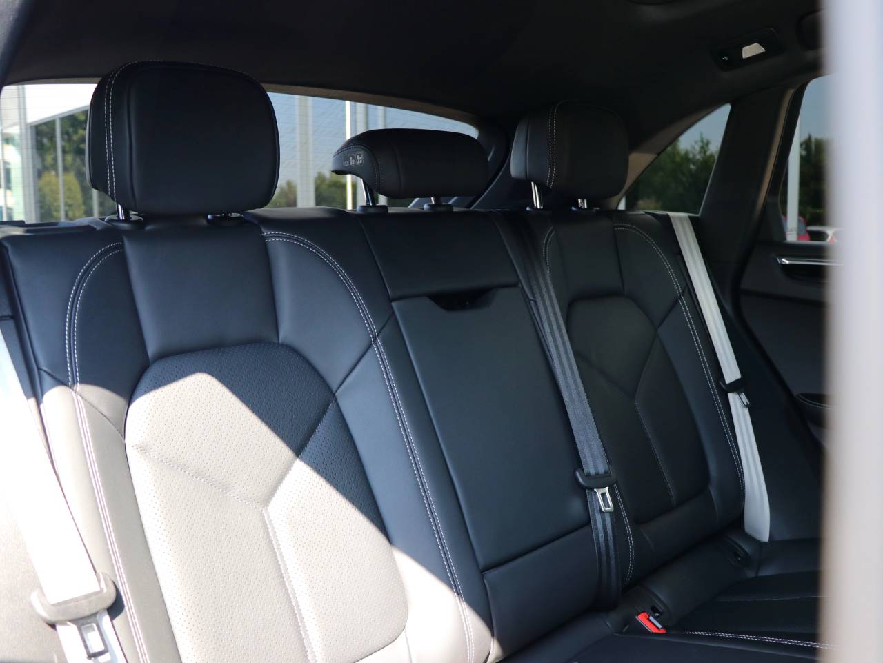 Macan (53) image 37