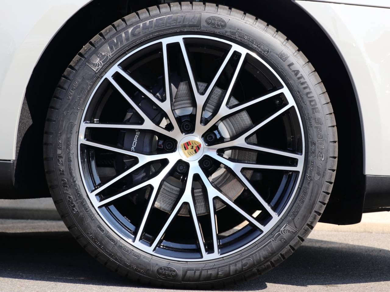 Macan (53) image 12