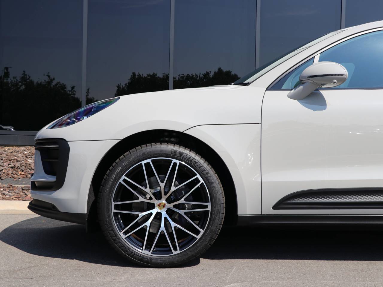 Macan (53) image 16
