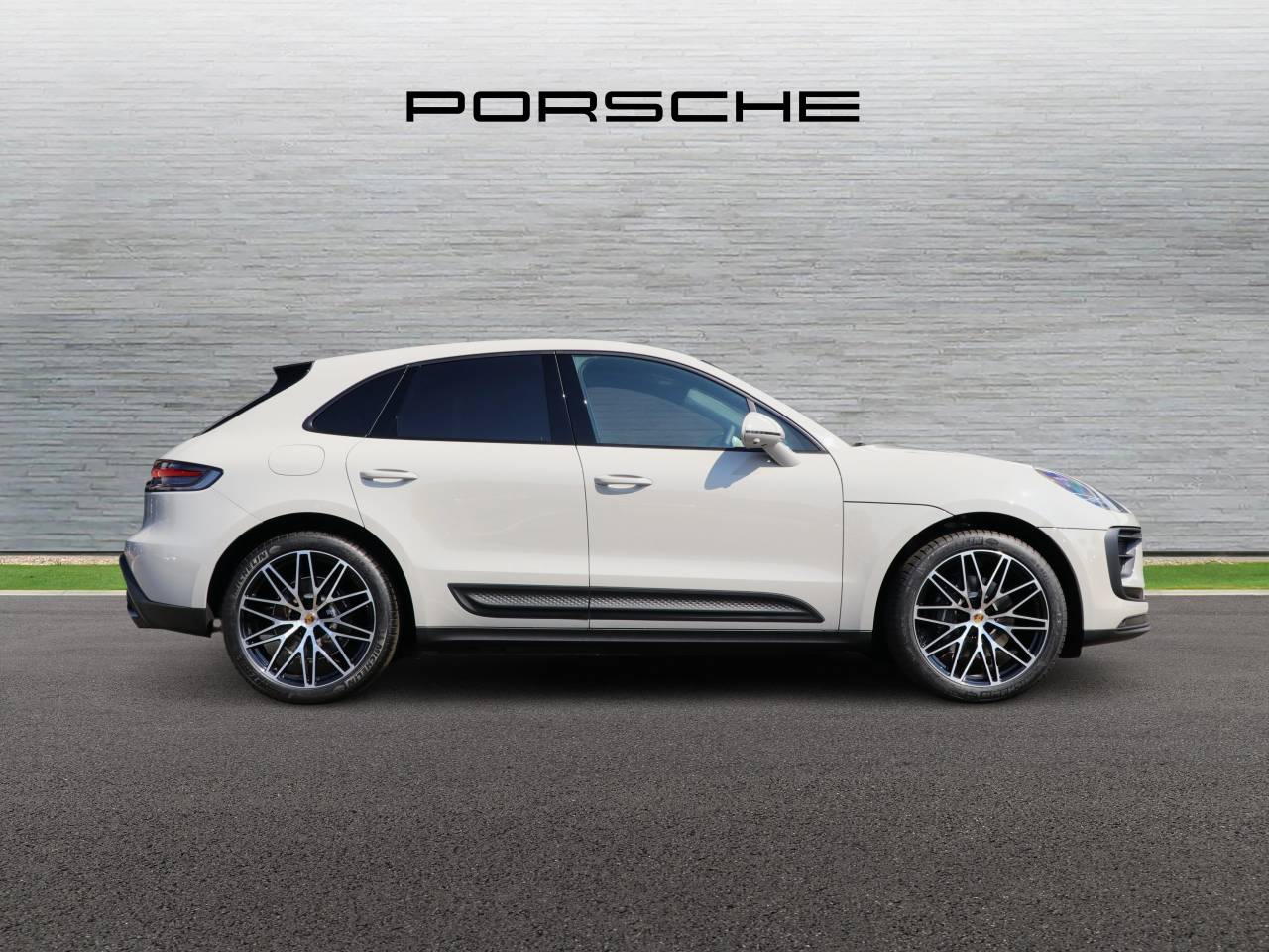 Macan (53) image 02