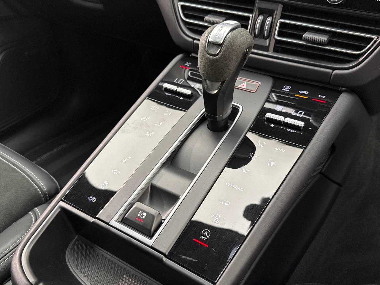 Macan GTS PDK (123) image 30