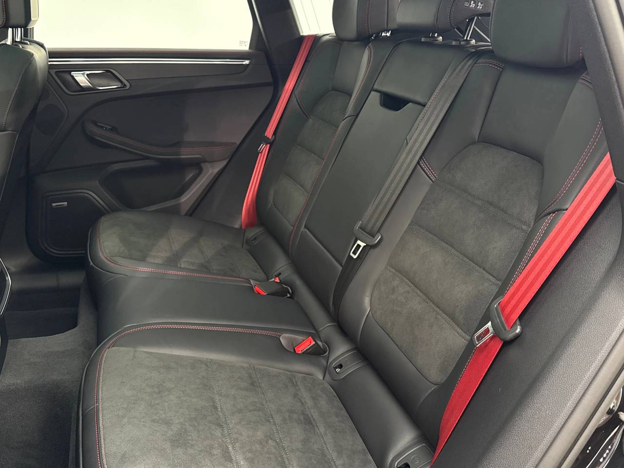 Macan (96) image 35
