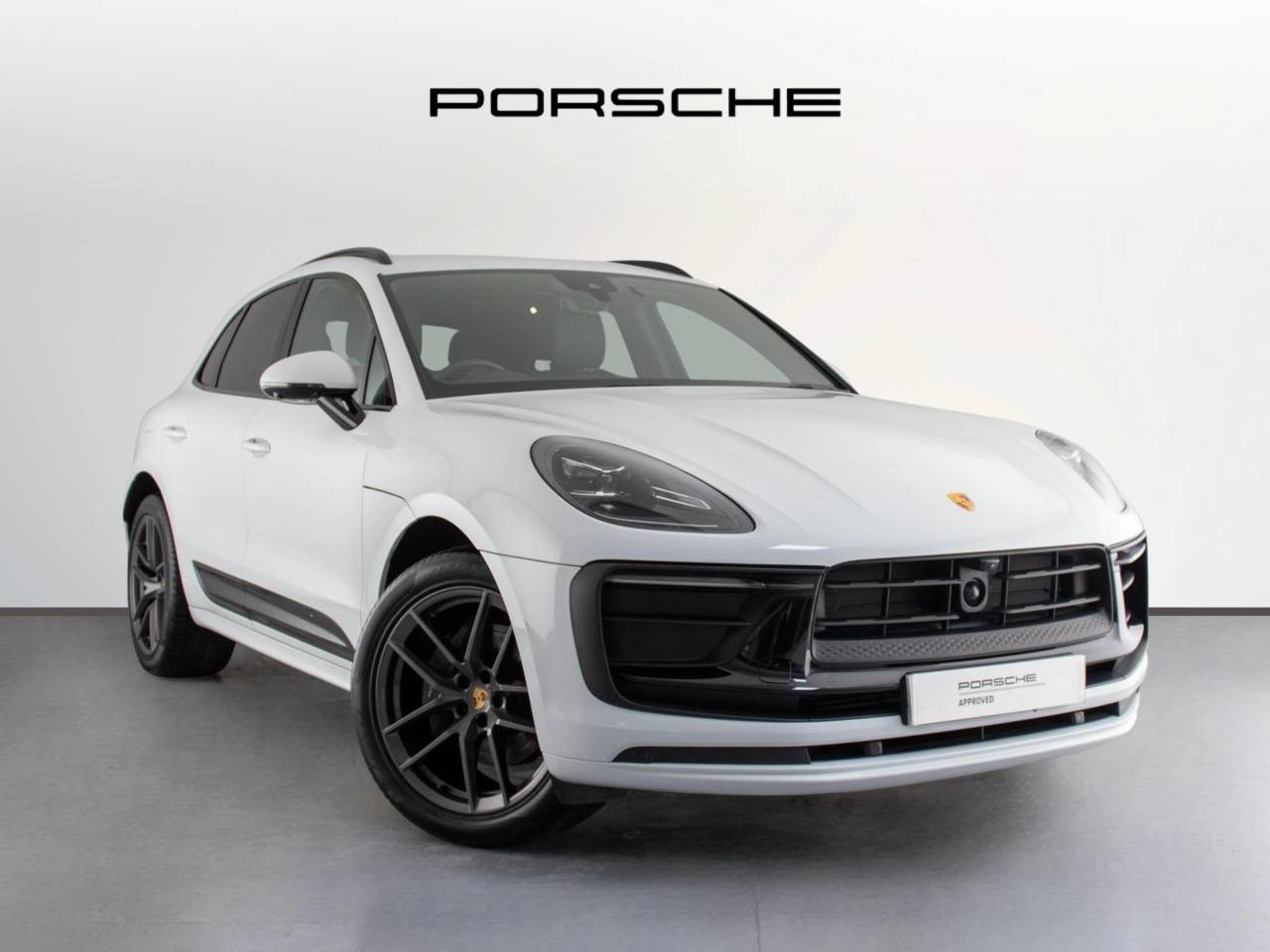 Macan T PDK