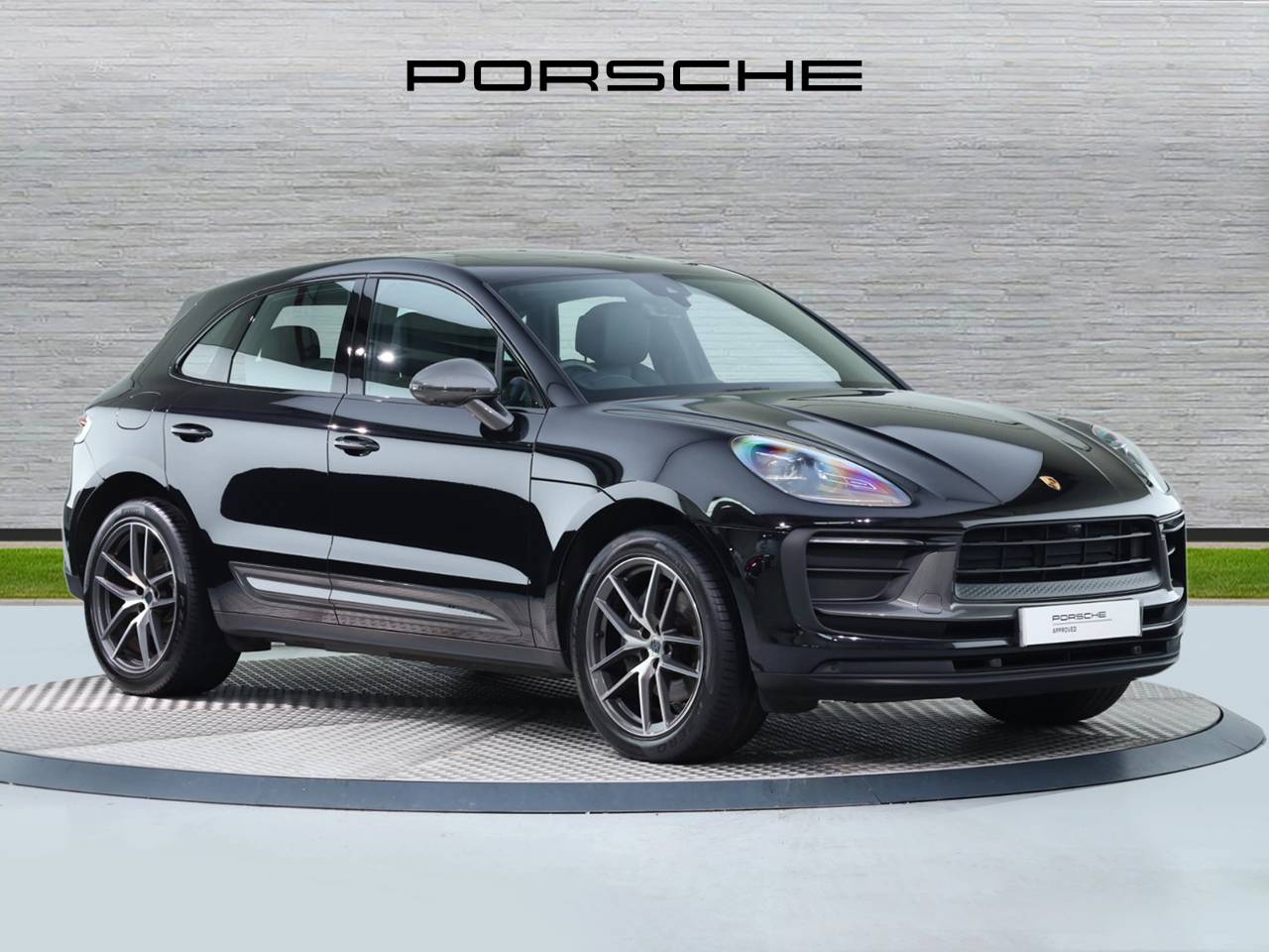 Macan T PDK