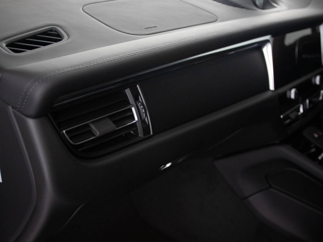 Macan (24) image 28