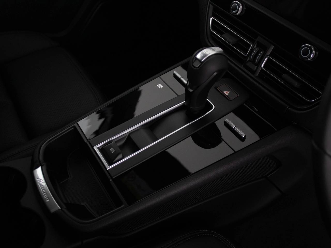 Macan (24) image 53