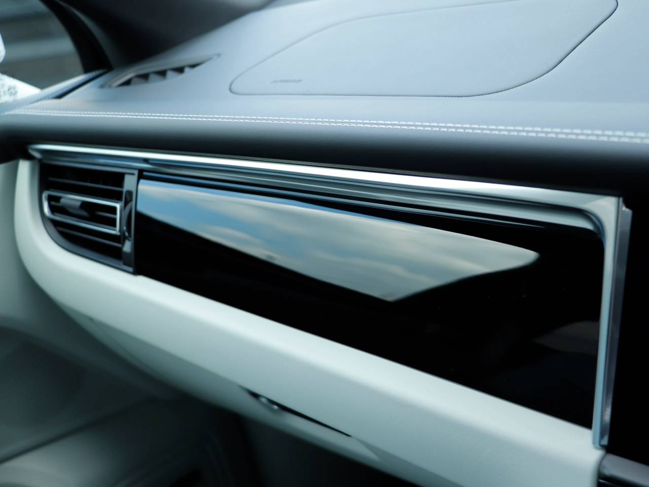 Macan (71) image 21