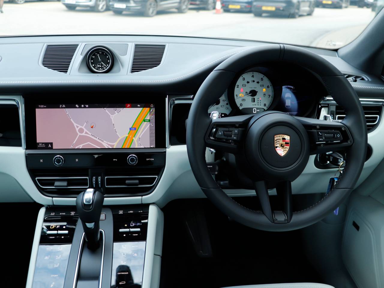 Macan (71) image 13