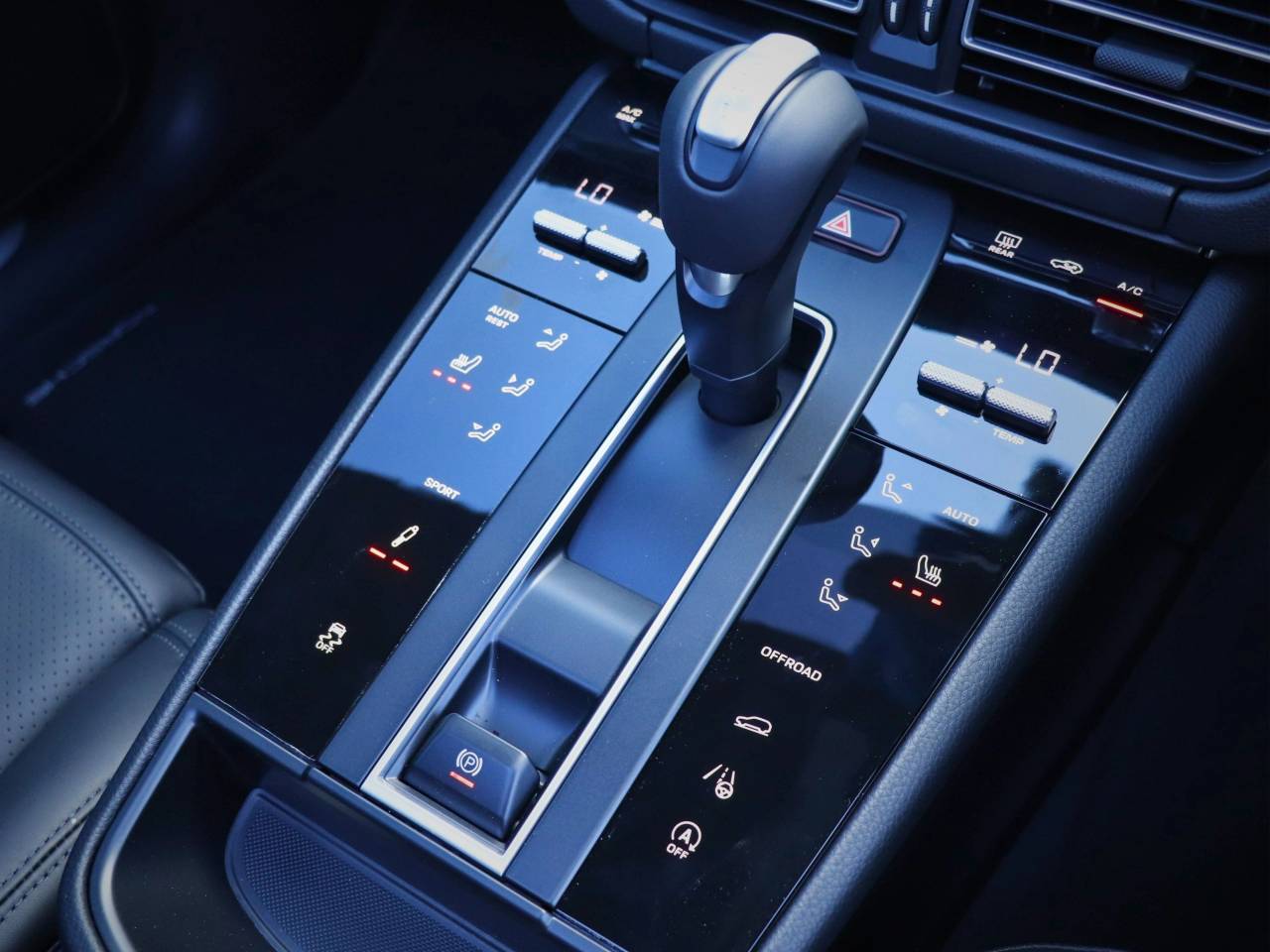 Macan (52) image 21