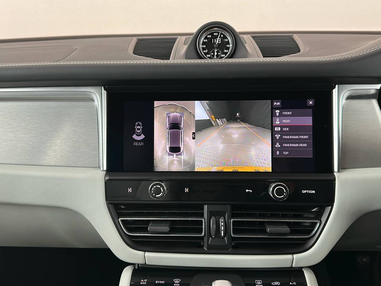 Macan S PDK (196) image 30