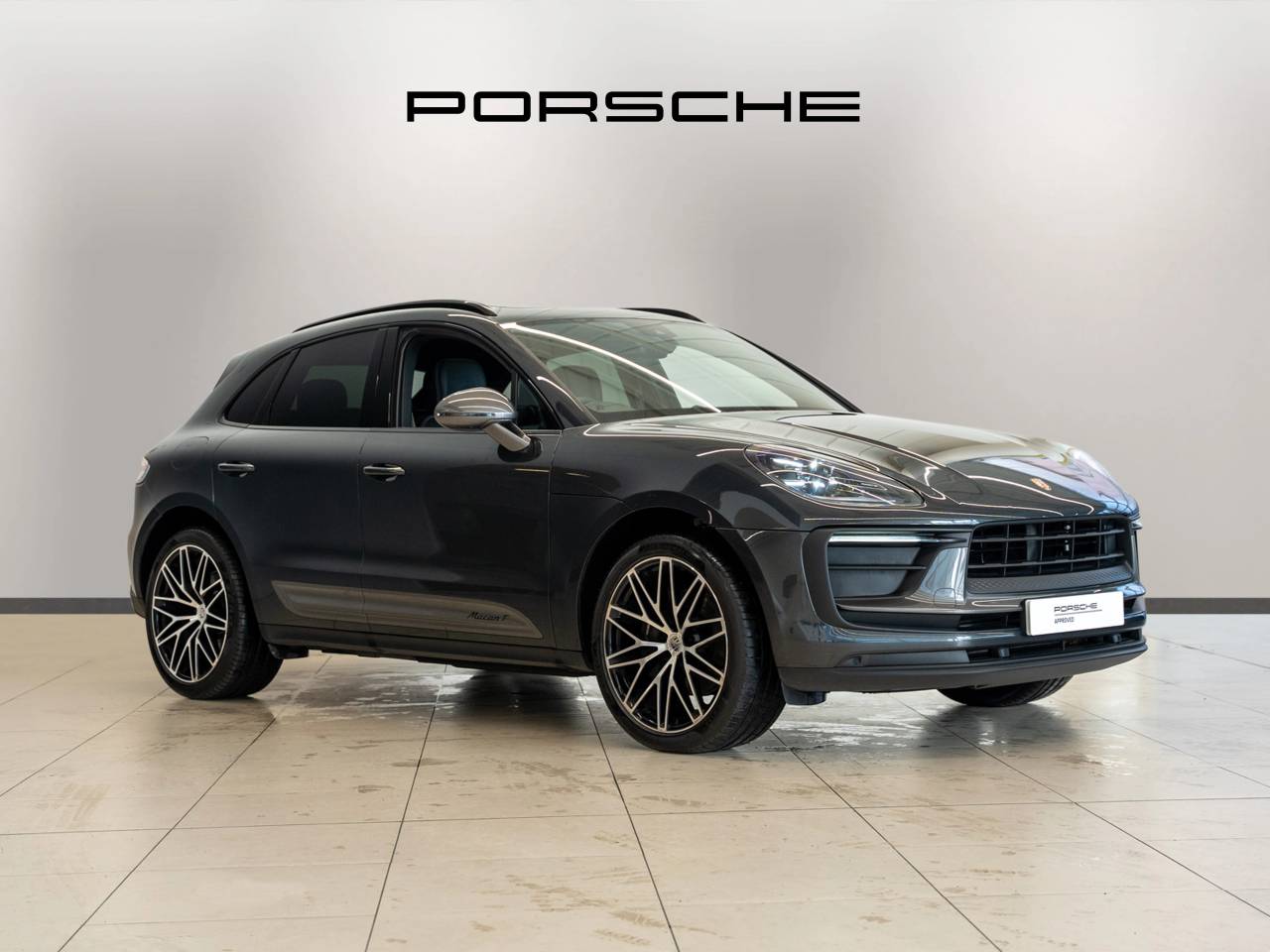 Macan T PDK