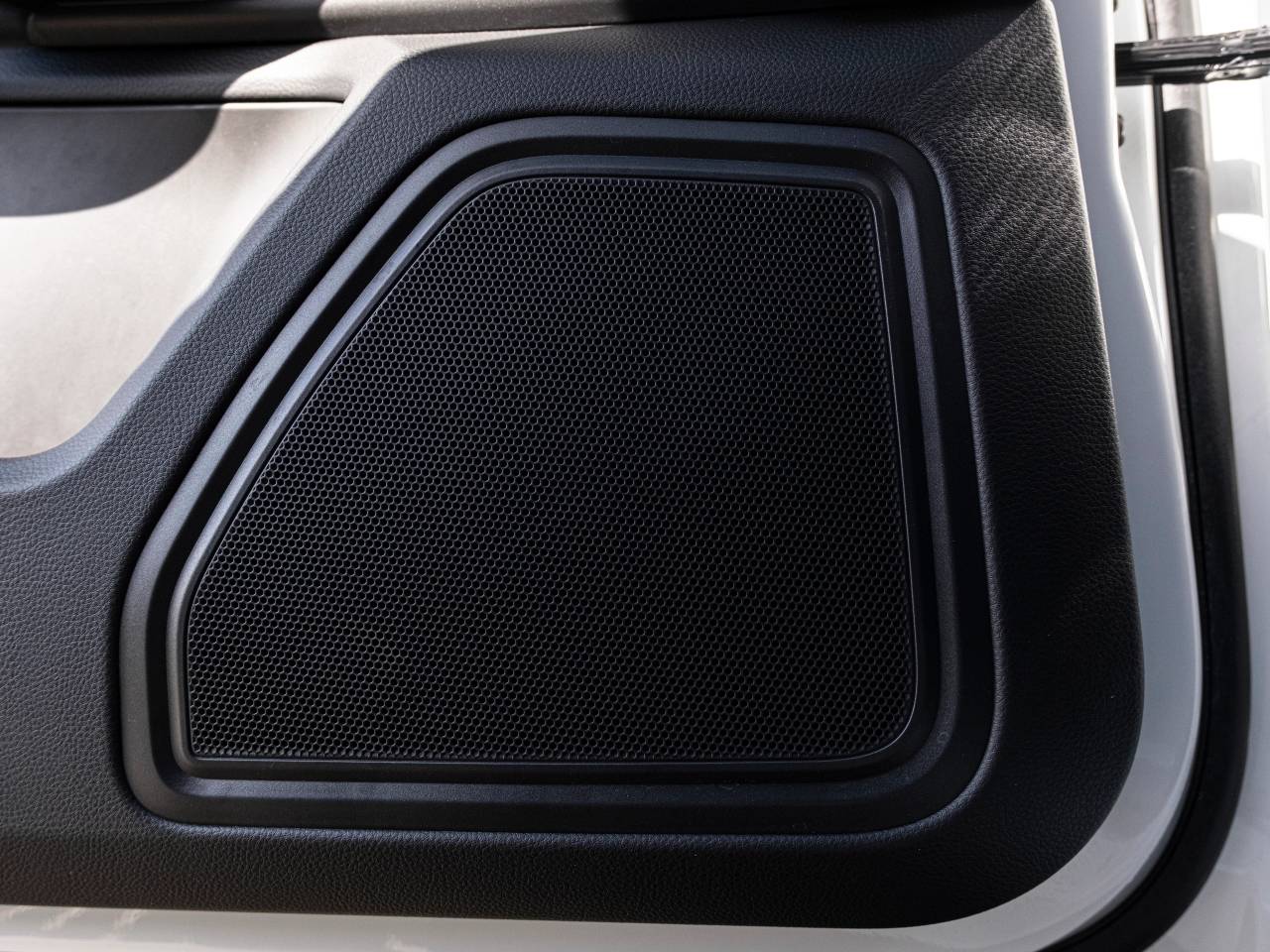 Macan (95) image 21