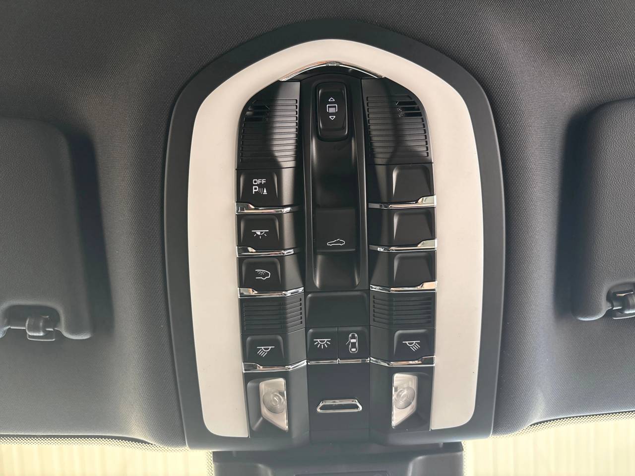 Macan (11) image 45