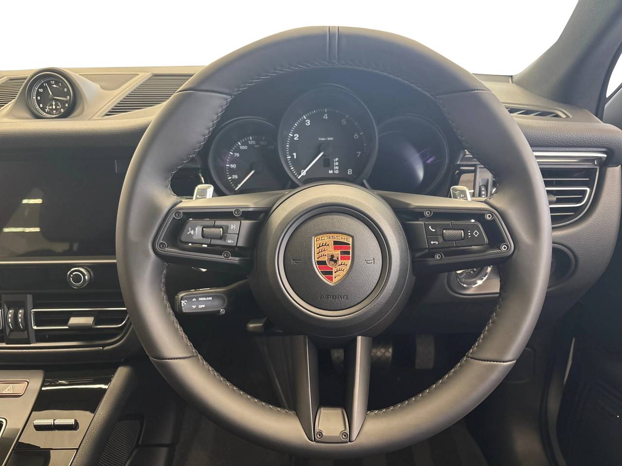 Macan (11) image 21