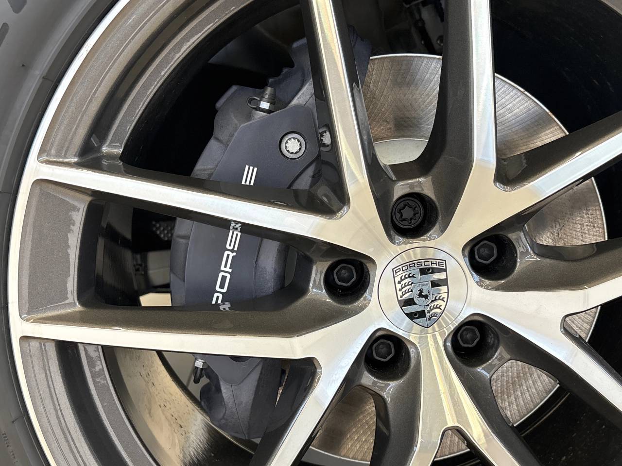 Macan (11) image 48