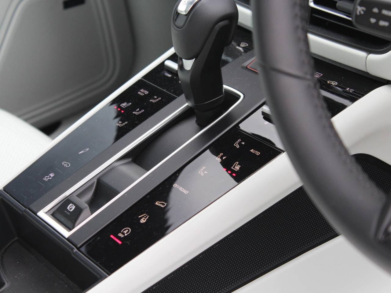 Macan (19) image 30
