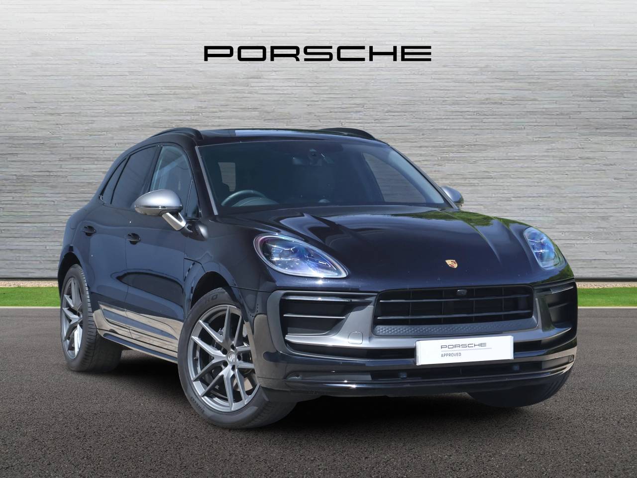 Macan T PDK