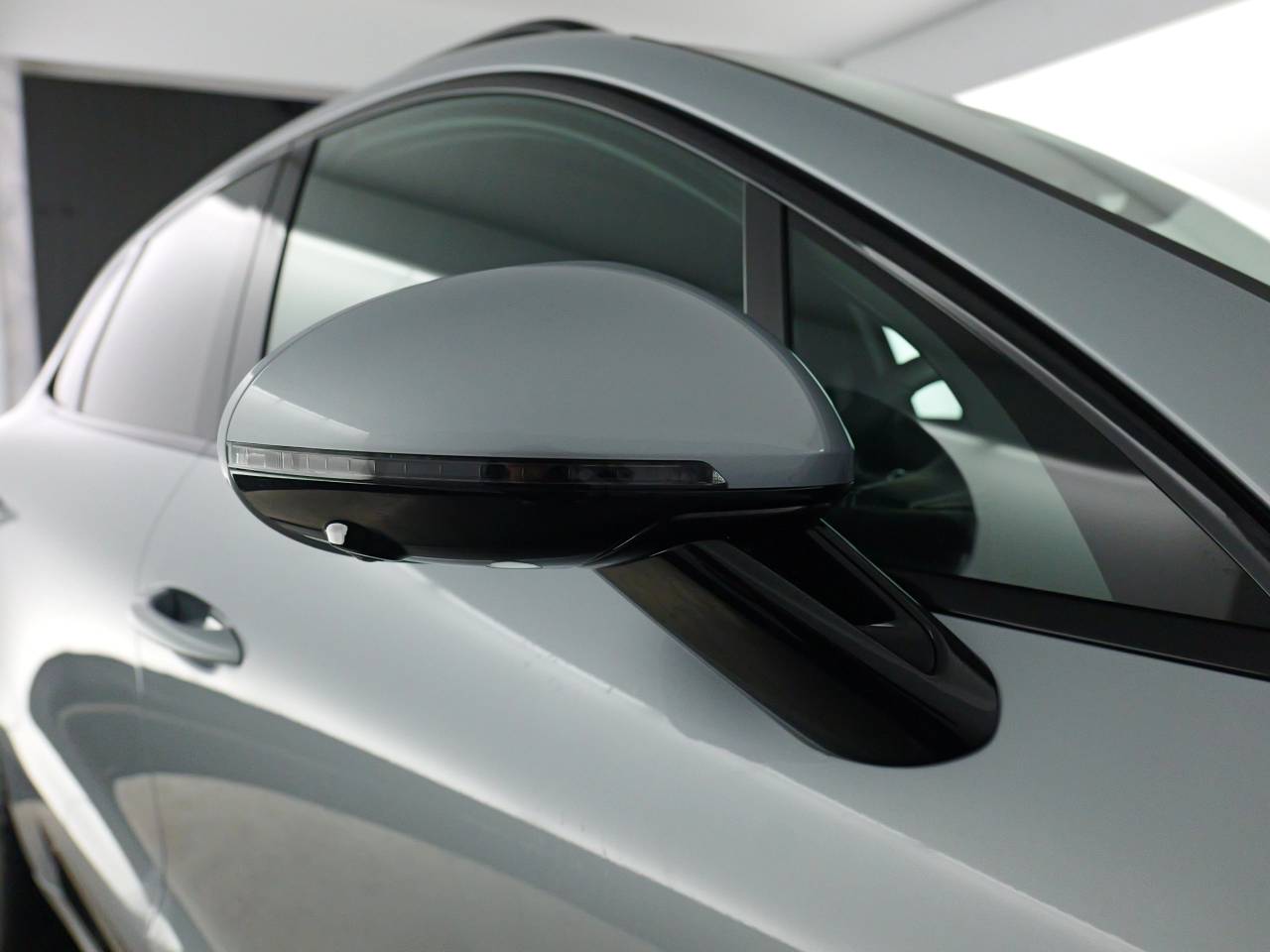 Macan (62) image 14