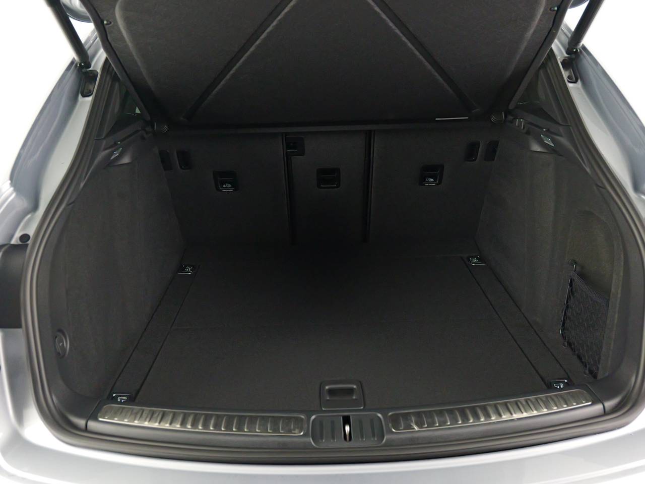 Macan (62) image 38
