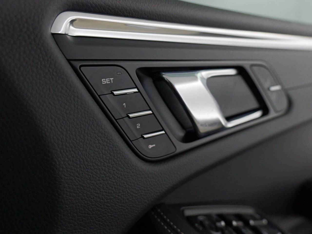 Macan (62) image 24