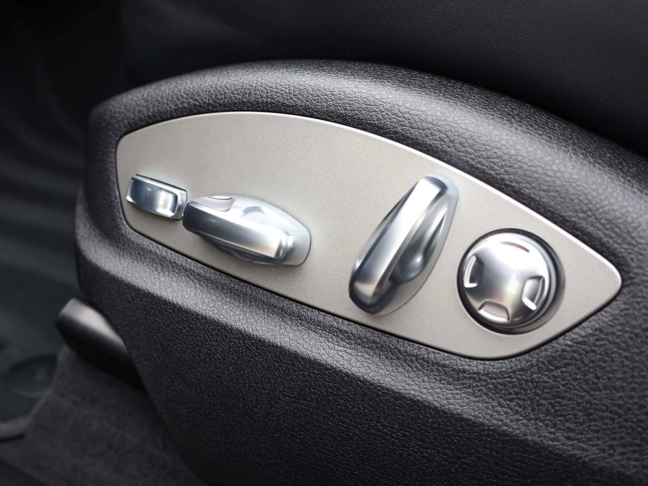 Macan PDK (203) image 33
