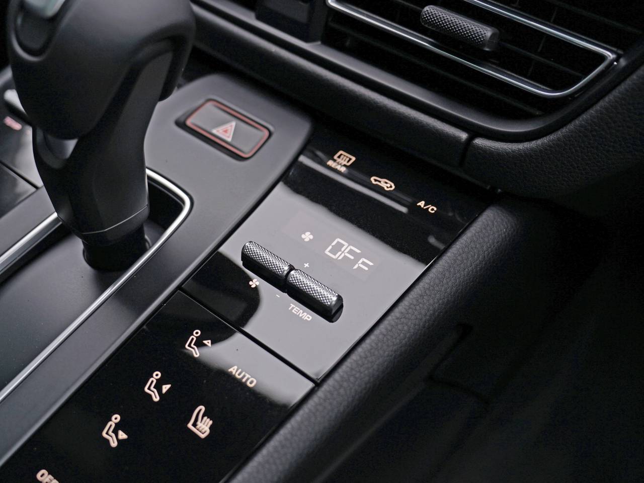 Macan (61) image 38