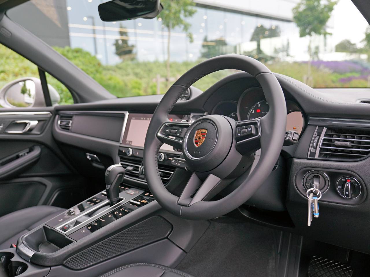 Macan (61) image 15
