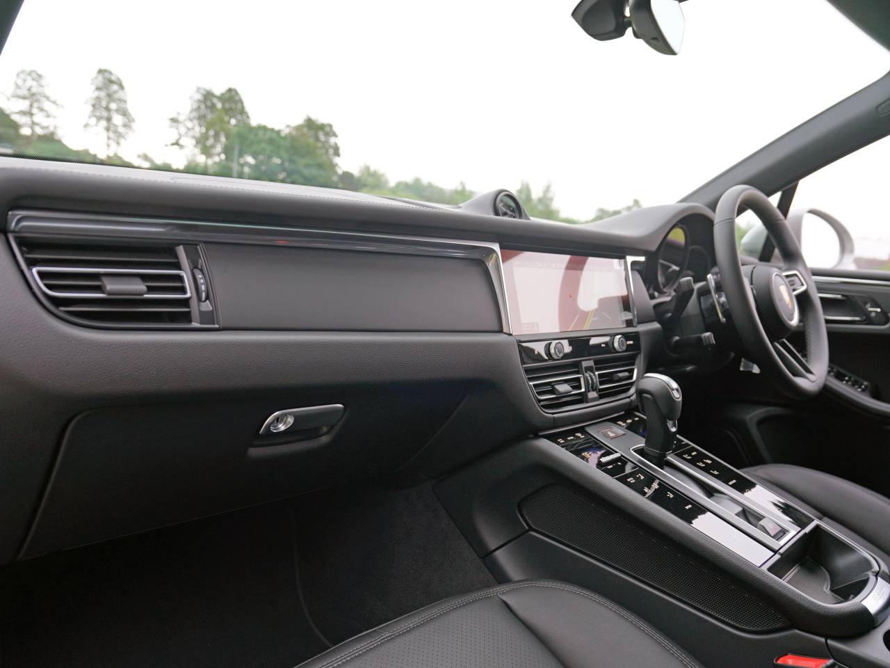 Macan (61) image 13