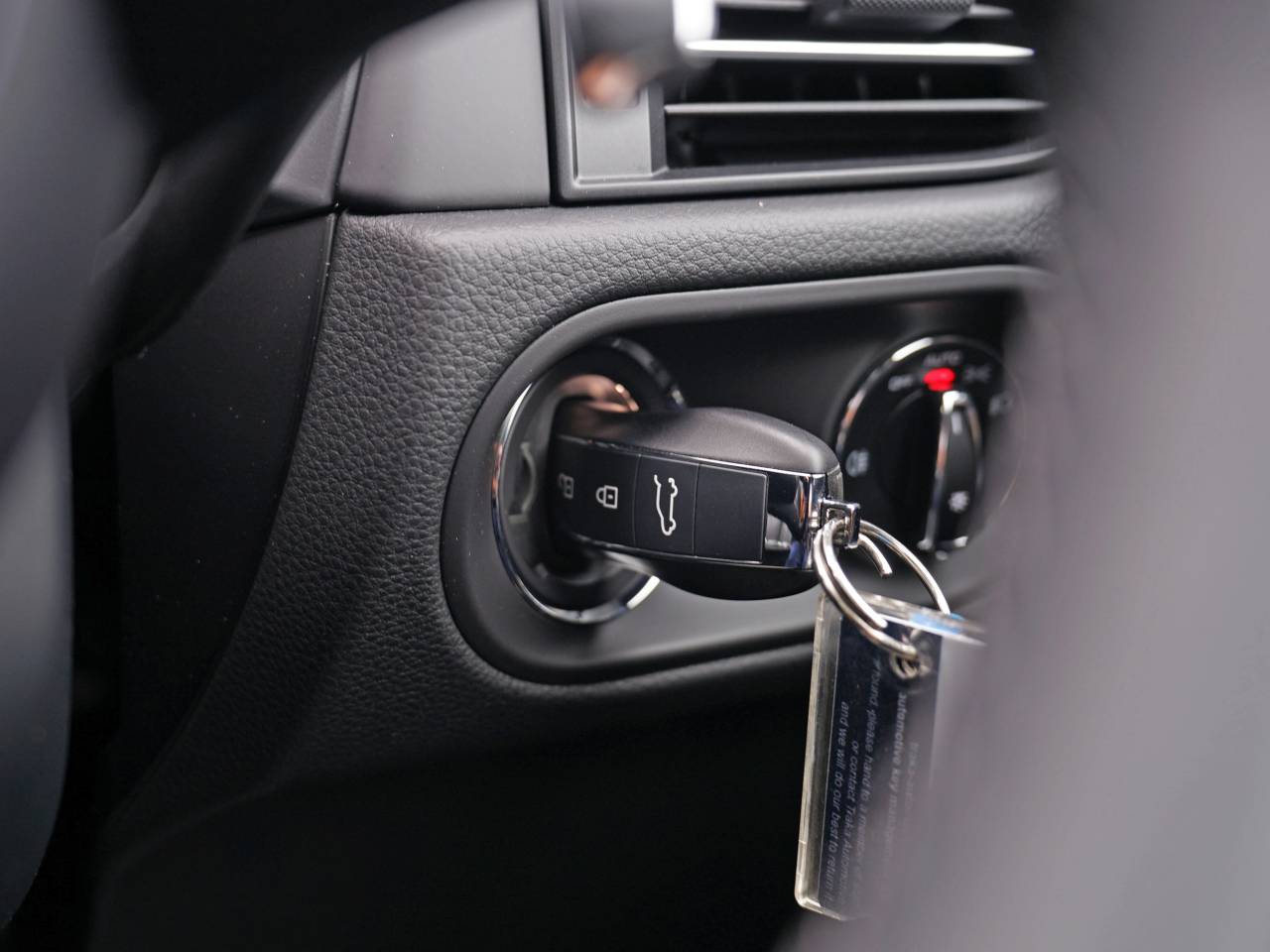 Macan (61) image 28