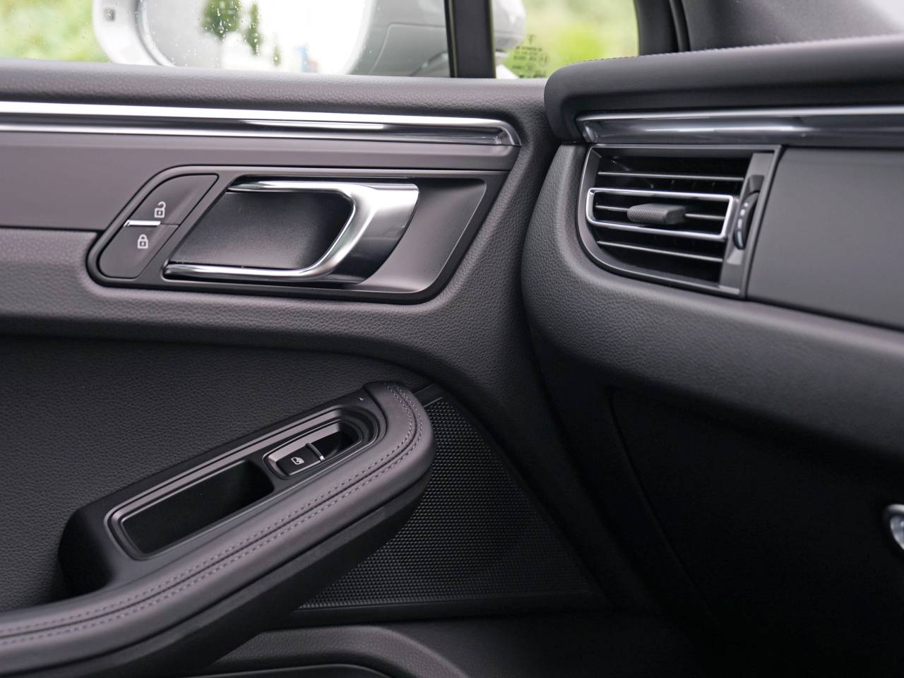Macan (61) image 34