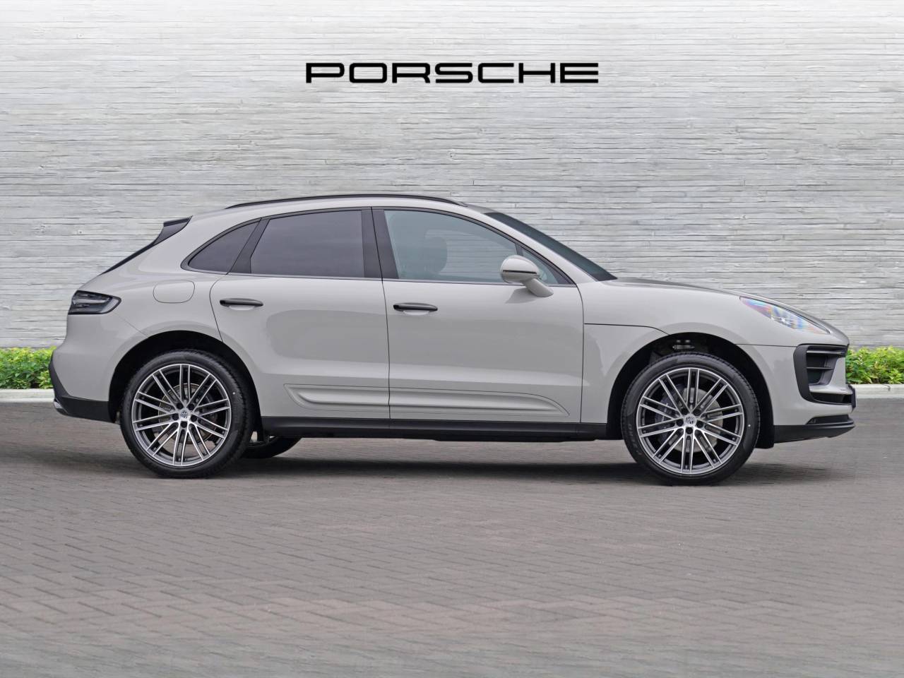 Macan (61) image 03