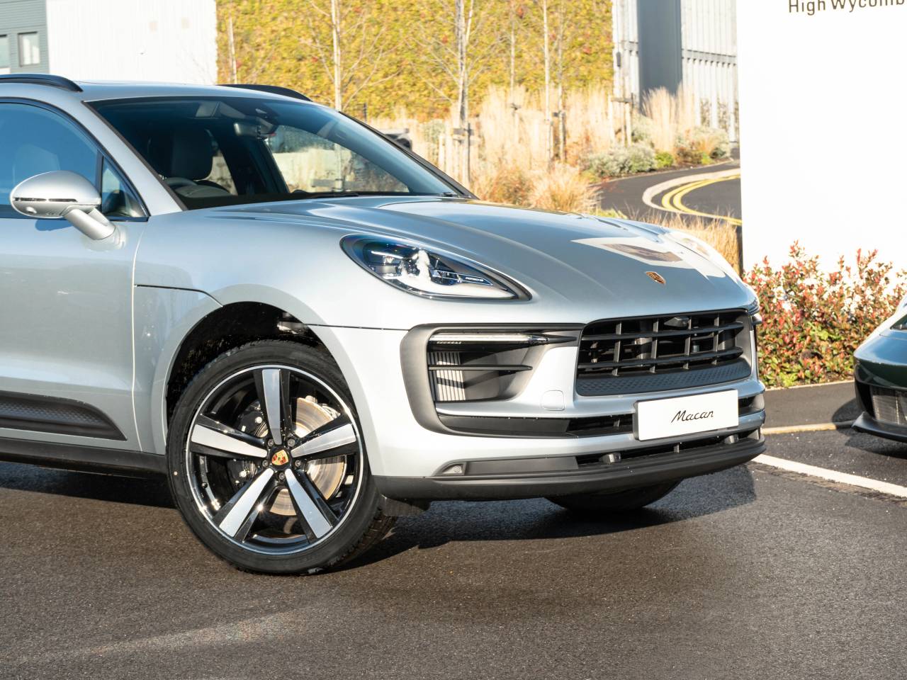 Macan (40) image 39