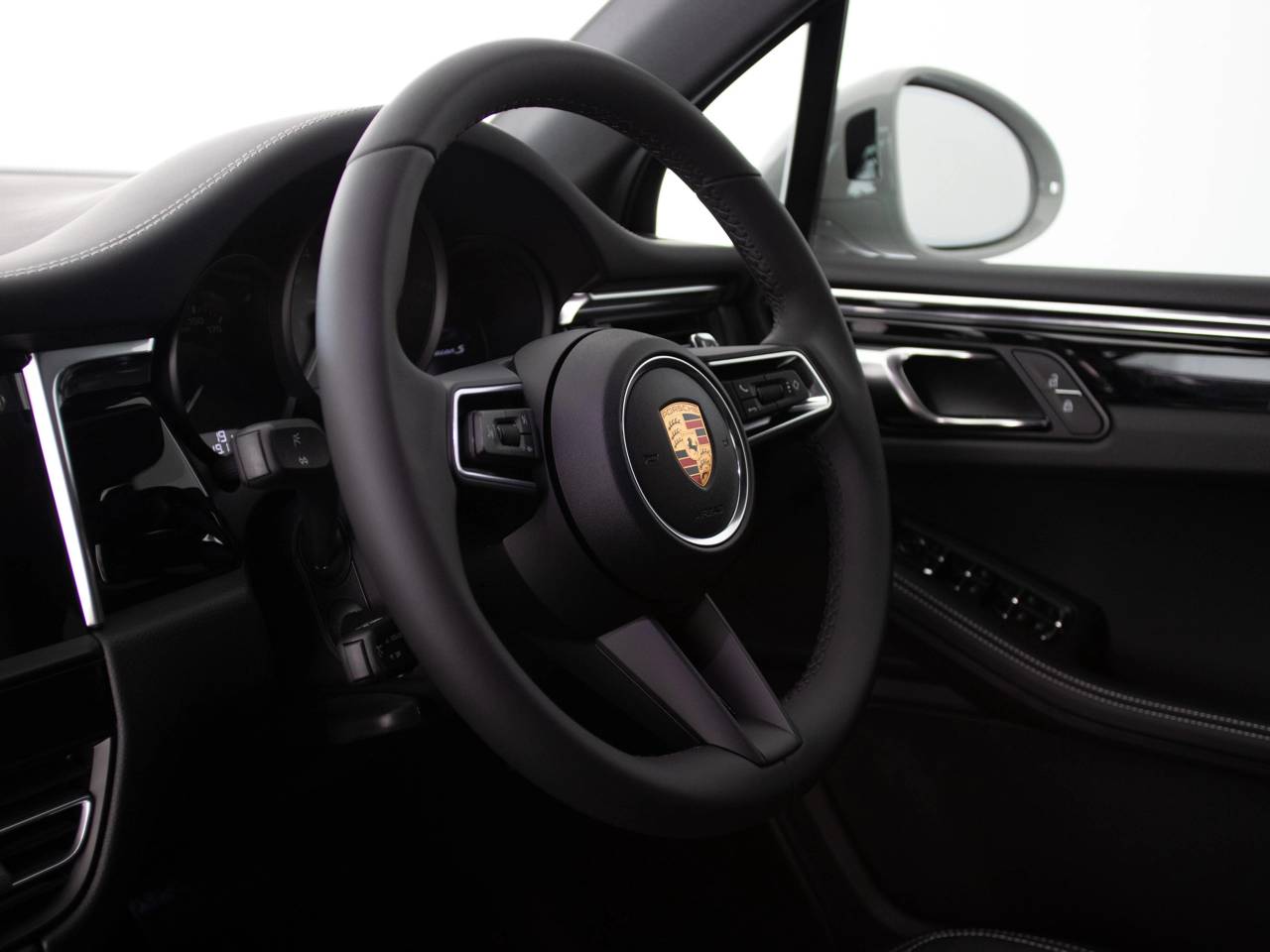 Macan (40) image 35
