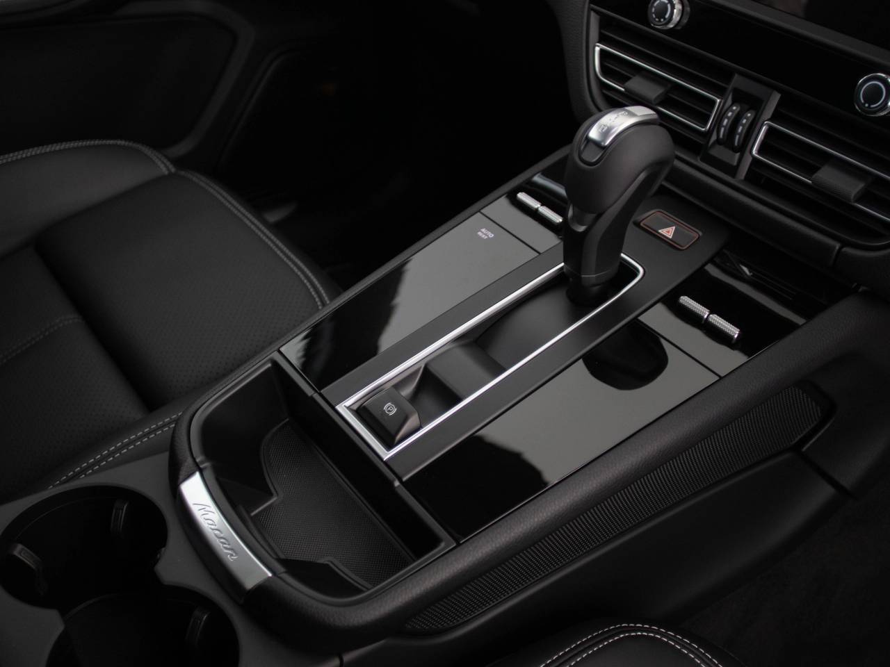 Macan (40) image 45