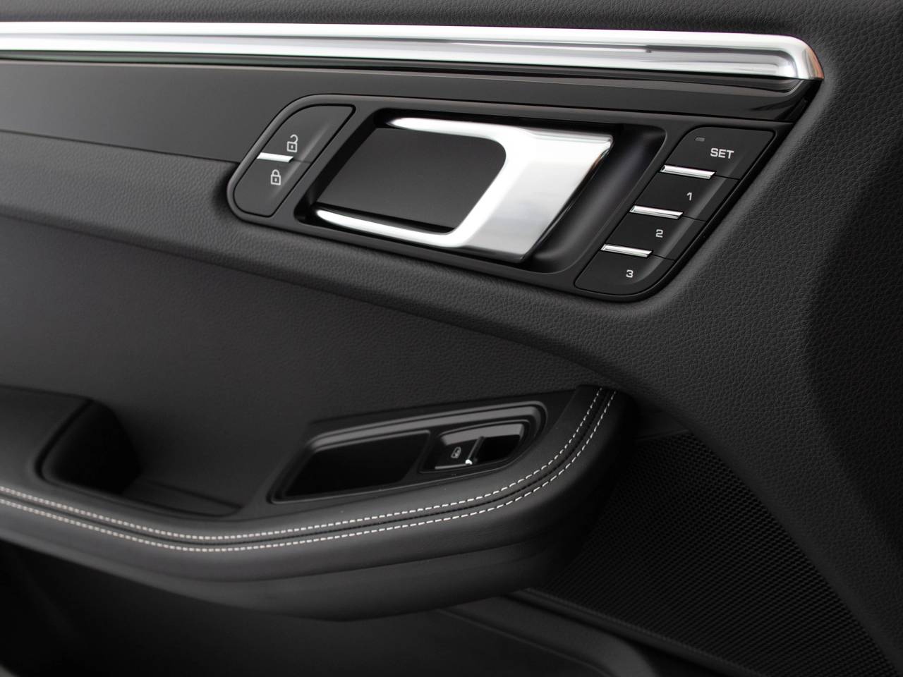 Macan (40) image 44