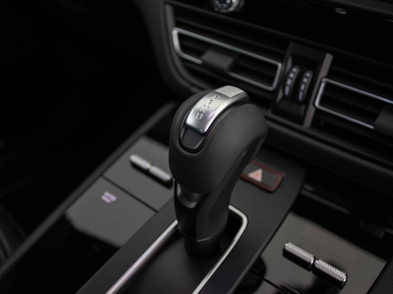 Macan (40) image 55