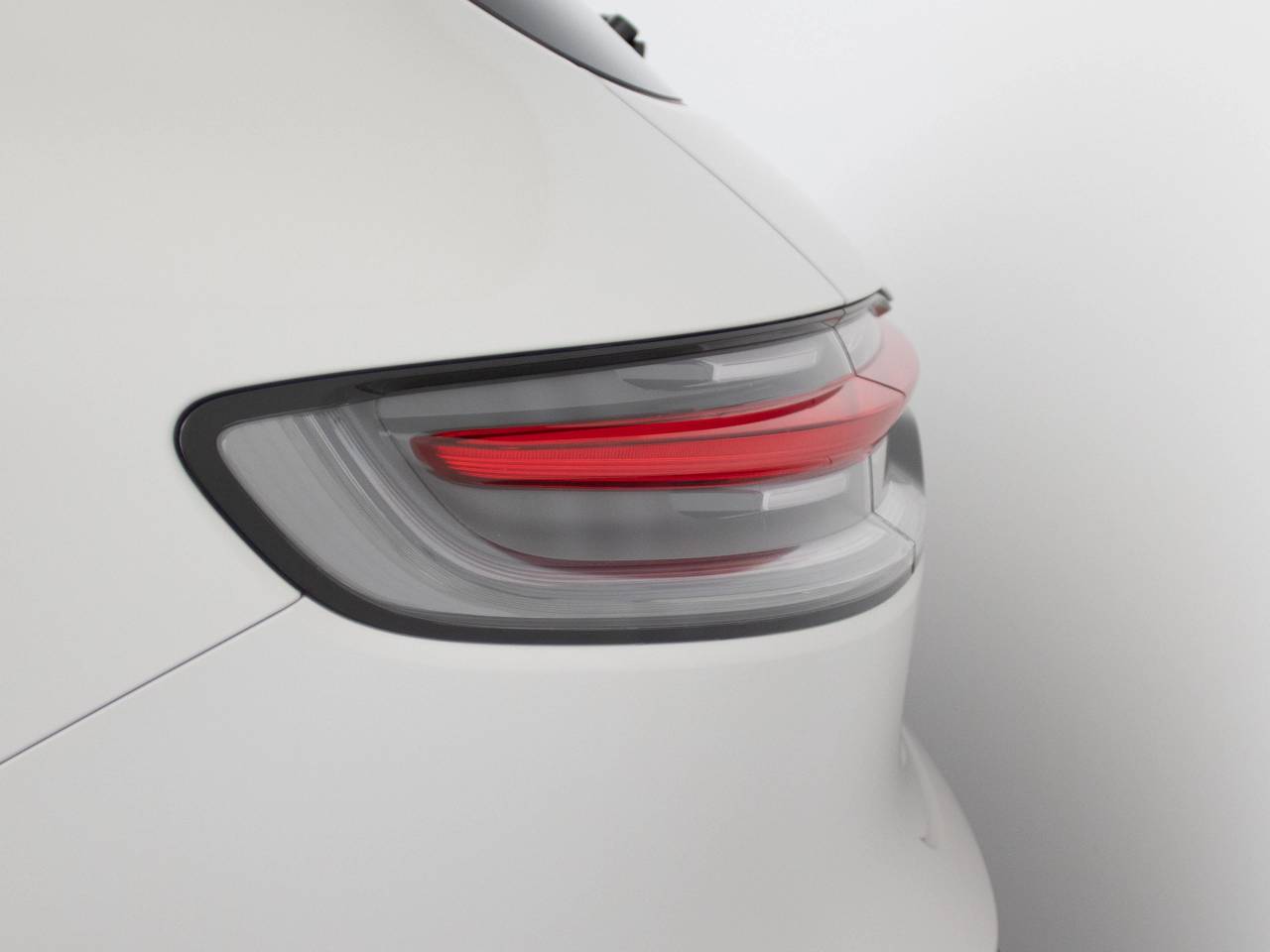 Macan (40) image 17